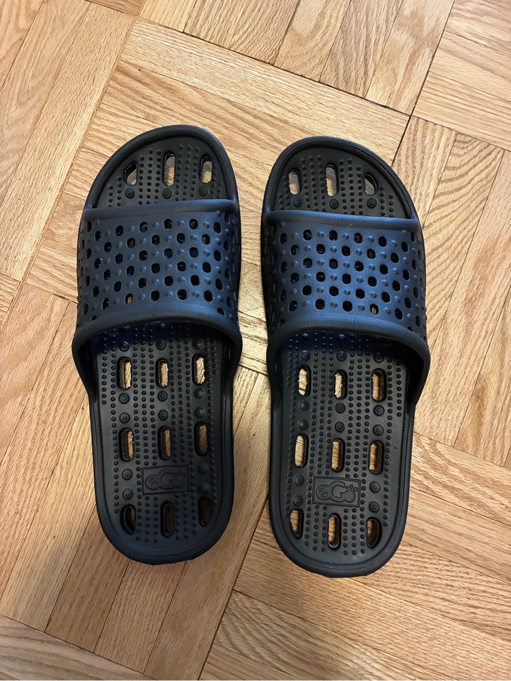NWOT! Black Men’s Ventilated Slide Sandals